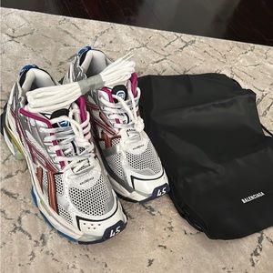 balenciaga runner multicolor size 12